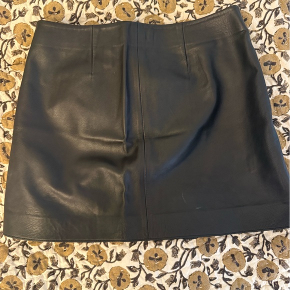 Theory Murta Leather Mini Wrap Skirt with Snaps - Picture 2 of 8